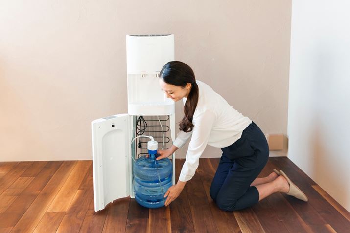 {g𑫌Ōł鉺uX^C̗pVREH[^[T[o[