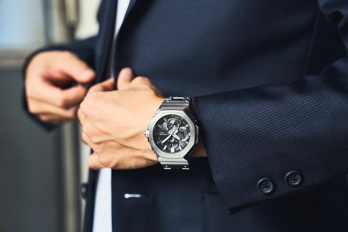 F}Vo[×ubÑmg[J[́AȂɎ₷