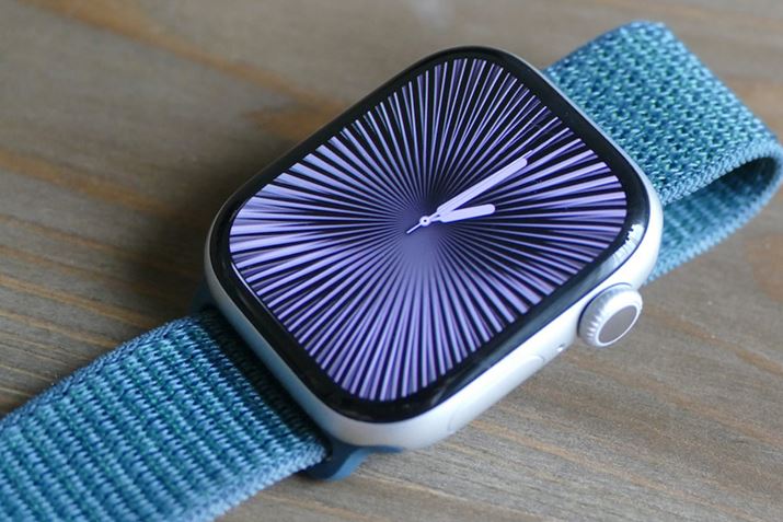 M҂ŵ́AuApple Watch Series 10ṽA~jÉuVo[vA42mmP[XAGPSfŁAoh̓eLX^ĆuX|[c[vvI