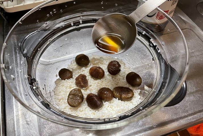 ZĂĂ͂񐅂؂AނÌI1܁A傳2A200mL܂BdqW10MxāA5MBxāA10`15炵܂