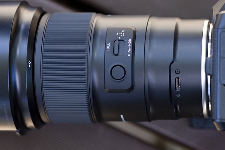 JŊ蓖Ă@\gpłtH[JXZbg{^AXs[fB[ȃsg킹\ɂtH[JX~b^[XCb`𓋍ځB̋߂ɃRlN^[|[g