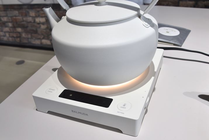 ȂƃOCg̖邳3iKŒ߉\I ʐ^͂΂񖾂邢ԂBȂ݂ɁA؍čł̔\肵ĂAx\LێxƉ؎xIׂ