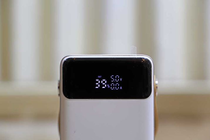 tfBXvC̕\́Aobe[cʁijAEオdiVjAEdiAjĂB{̂狋d́Aobe[cʂ̏ɁuOUTvA{̂ɏ[d́uINvƕ\BȂA{̂ɏ[d́Aobe[cʂ̉ꌅ_ł