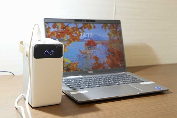 }ق⃏[NXy[XɈړāA[g[NsƂȂǁAfXN̏ɏȃXy[XŒuuobe[Xe[Vv͕֗