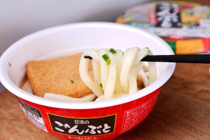 ǂX̂قARrj̃`hJbvǂ˂͏Ă邩BǂȌƊJd˂Ă̂AHiׂł