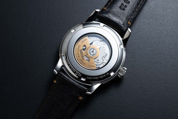 P[XobN͎А[ugu6R54v̑@ׂȓ삪ڂy܂Ă܂