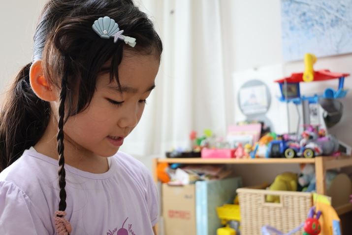 EOS R8ARF24-50mm F4.5-6.3 IS STMA50mmAV[CeWFgI[gAF6.3A1/125bAISO3200