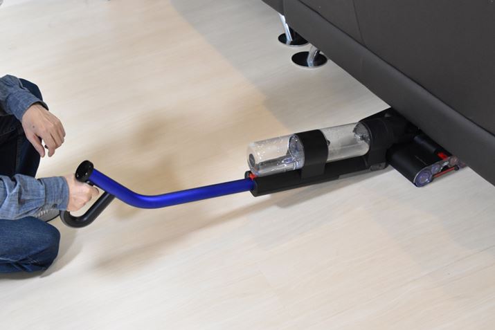 ʐ^̃\t@̂Ԃ͖15cmB^N|āA܂ł͓܂ł