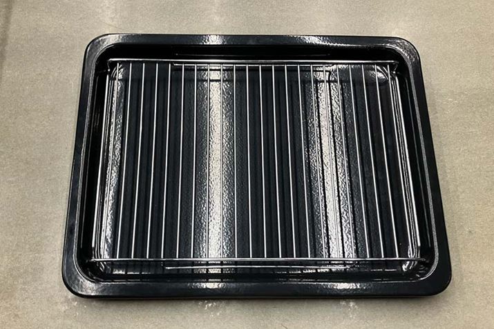 Oq̒łoꂵĂt̃Z~bNMƏĂԁBĂԂ̓}CNEF[uƊȂ\ɐ݌vĂ̂ŕdłĈS