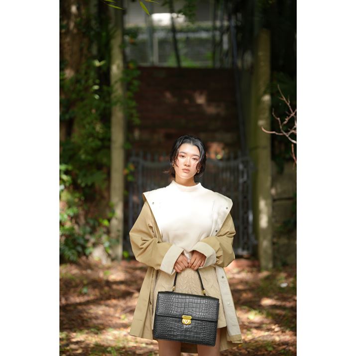 105mmŎBeBkʂ𗘗pAwiBh}`bNȕ`ʂ]L7R VA28-105mm F2.8 DG DNA105mmAiDI[gAF2.8A1/160bAISO400AWBFzAsN`[Rg[F|[g[gBeʐ^i6336×9504A13.1MBj