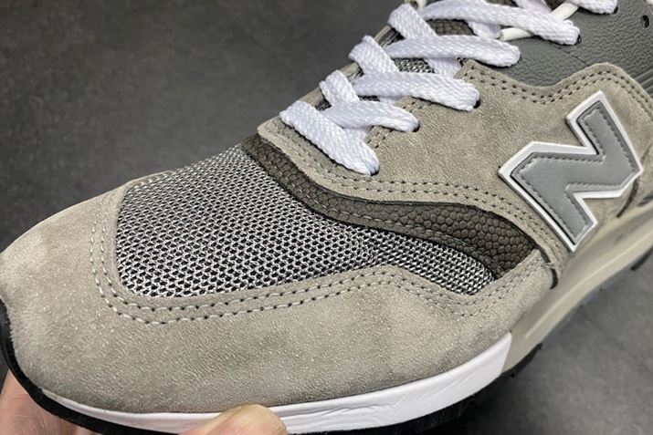 ㎿ȃXG[h⃁bVfނgpAJ[oX̓IWiɒɍČ