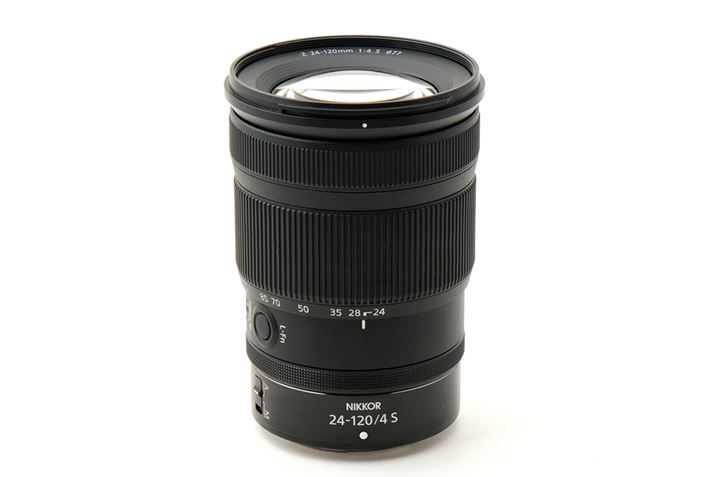 JF4ʂ̃tTCYΉEWY[̂Ȃł̓NXŌy