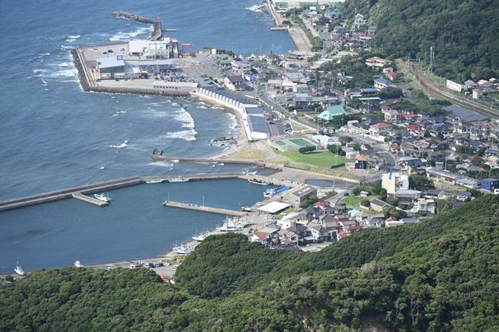 Z6IIIAZ 24-120mm f/4 SA120mmAF5.6A1/400bAISO100AzCgoXFI[gAsN`[Rg[FX^_[hBeʐ^i6048×4032A16.7MBj