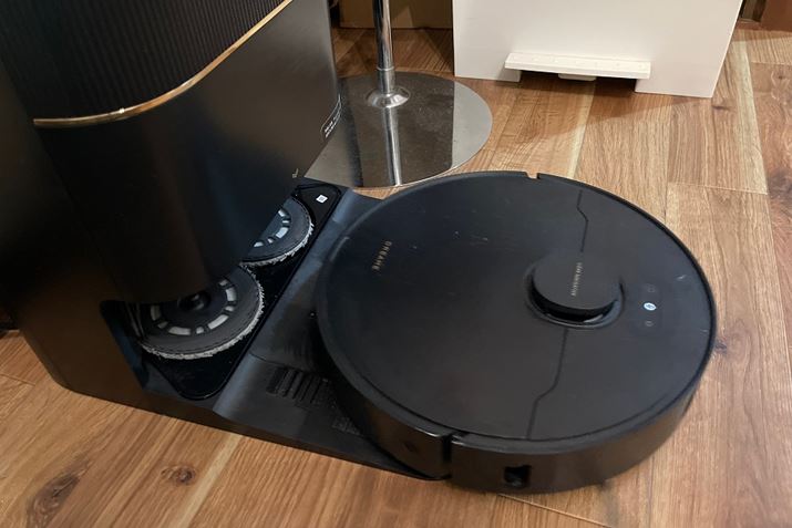 ё̒J[ybg̐|́AXe[Vɖ߂Abv݂Ođ|ĊJ