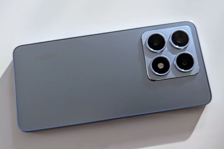 ʐ^̃J[̓`^u[AقɃO[ƃ`^O[̑S3FWJ