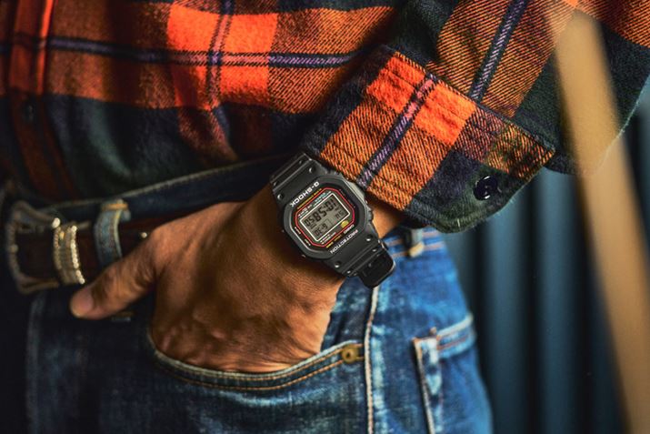 2024N̓JVI̎v50N̋LOC[łA1NāA܂܂ȋLO삪ꂽBāANŌ̃rbOTvCYƂāAG-SHOCK@I