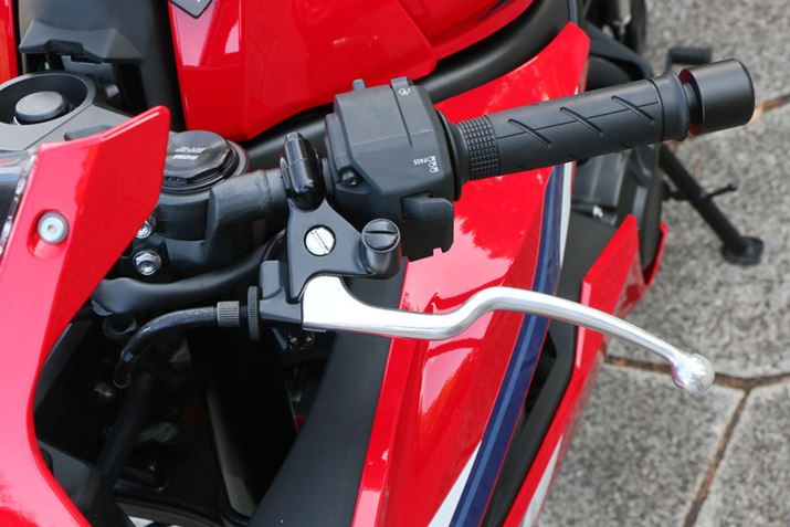 Nb`͎ōs邪ANb`o[Ď̍D݂ŔNb`gƂł