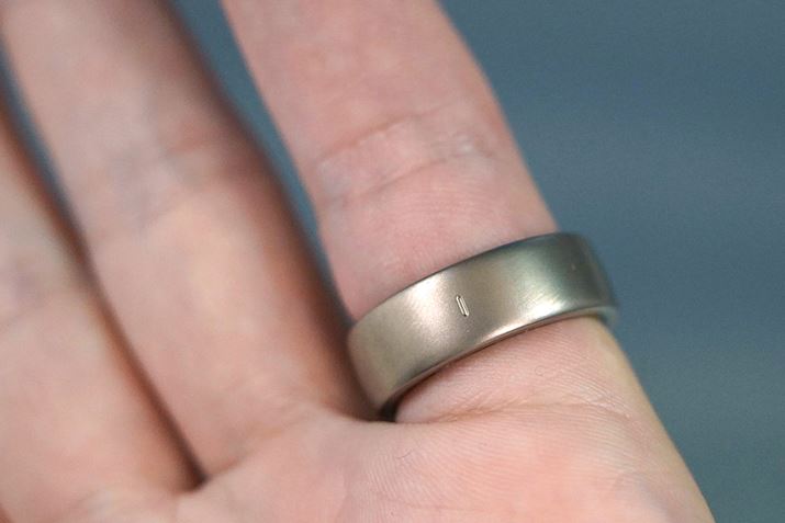 OɋLꂽuIv̖ڈ̂Ђ瑤Ɍđ