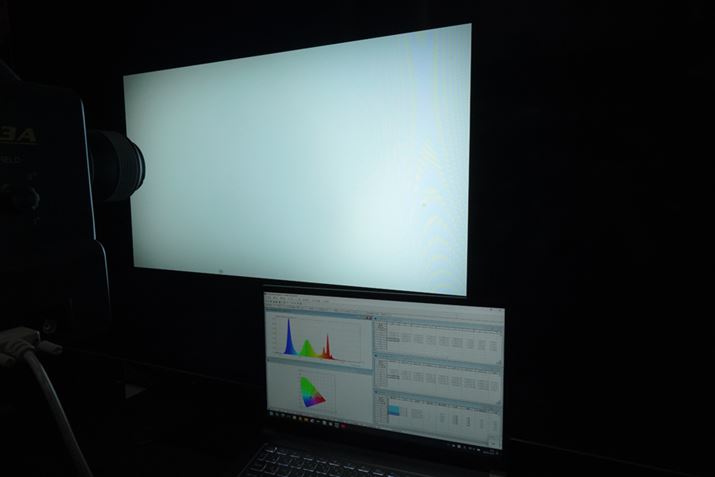 TCLu55QM8Bv̋Px𕪌ˌvő