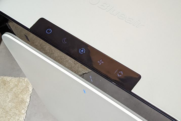 ʂ4iKŐݒ\BPM1APM2.5APM10młZT[𓋍ڂĂAI[g[hłPMxɂ킹Ďŕʂ𒲐߂܂B̂قACWQ[^[fBXvCiCg[hpӁBGR[h̓X}zAv̂ݐݒł܂