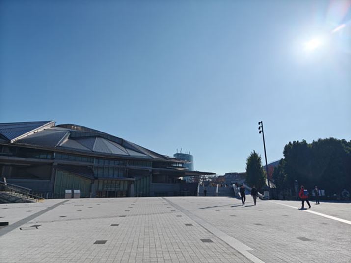 t̓̕iBeBHDRRŁAÕׂ̒}ĂAtϐ\BΏ̉𑜊ǍD