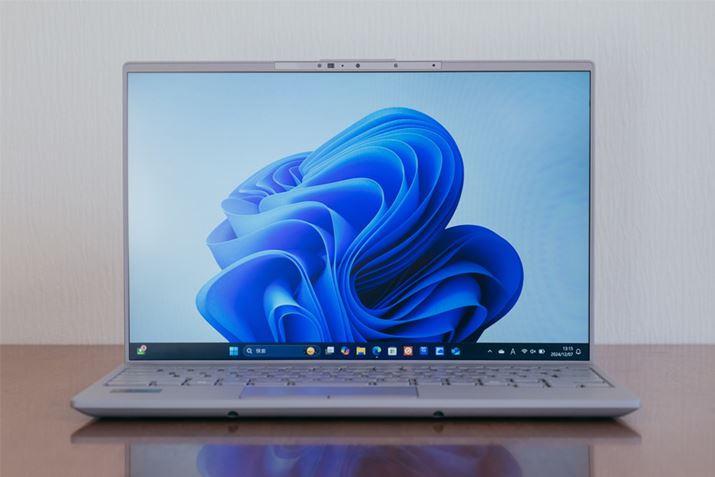 fBXvCTCY14^A𑜓x1920×1200BʂɂTFTJ[LCD̗p