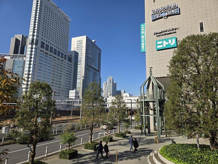 ́uS24 FEvÁuS24vi1{j