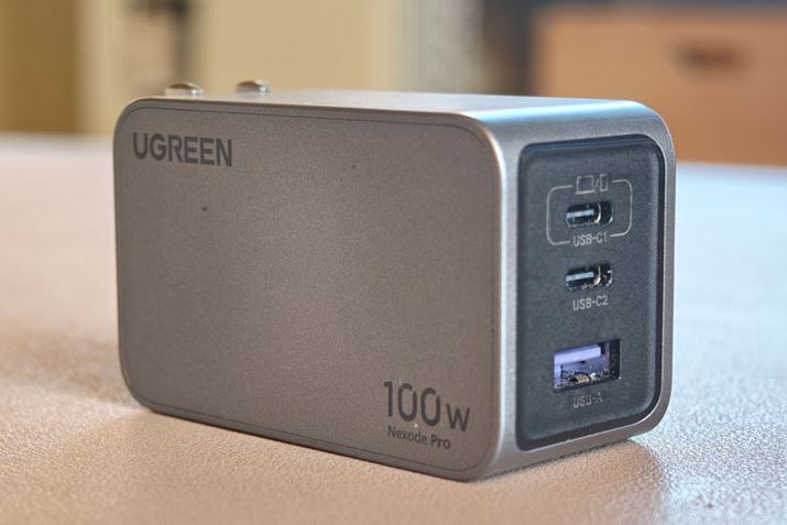 ӊOƏBnȃK^J[͂ނI^NSƂ炦XgCbNȕ͋C