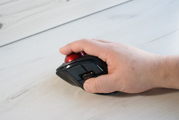 ł͂܂AOɌČX΂Ă{fBfUC