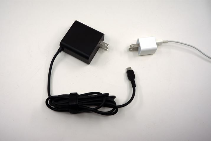 EiPhone[dƔrƁAp\Rp̓dƂĂ̓RpNgȂ̂킩܂