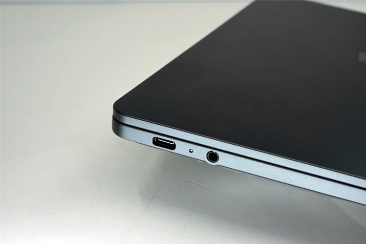 ʂɂ̓wbhz/}CNWbNĂ邽߁AL̃Cz}CNڑł̂͒nɂꂵ_ł