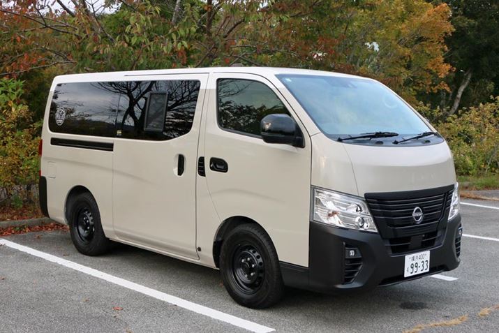 񎎏悵̂́A2.4LfB[[GW𓋍ڂuGRAND v~AGXvx[X̃fBԗ{̉i6,552,700~iōjBԂ2g[J[Ȃǂ̃[J[EfB[[IvV𑽐Ă