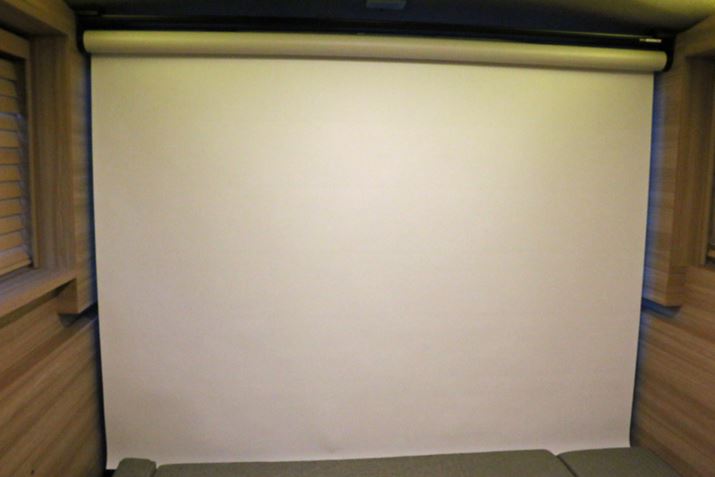 u[XN[v͎Ռɖ𗧂łȂAvWFN^[fXN[ɂȂ