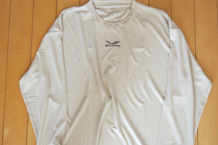 uVbNXpbh Jo[EFA X[vgbvṽx[WBTCgi13,200~iōjBJ[͂قɃubN