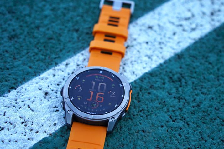 K[~ufenix8 Sapphire AMOLED 51mmvAi.comňi166,800~A2024N829