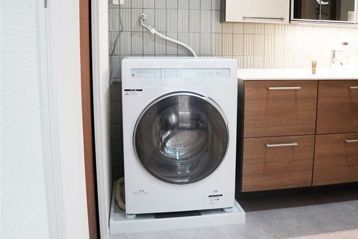 @\ȃh󊣑@͖{̂̍1m𒴂邱ƂȂłAuND100KL1/ND120KL1v86cmƂȂw߁Bʐ^ĂA֌܂ł̈ʒuɗ]T̂킩܂BȂA{̏dʂ́uND100KL1v75kgAuND120KL1v78kg