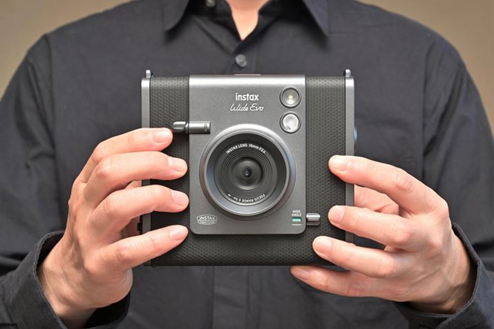  uinstaxg`FLhvV[Yh̐Vfuinstax WIDE Evovo