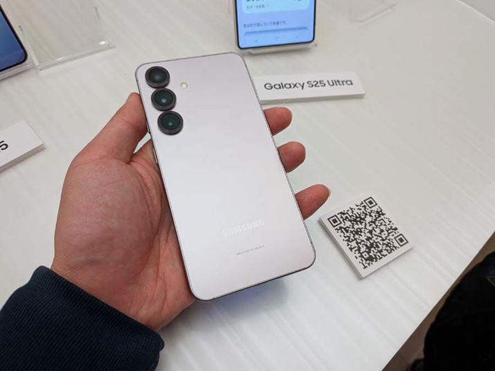 6.2C`̃{fB͕Ўłz[hłTCY