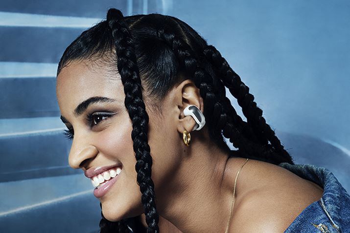 ɋރ^CṽC[Jt^ƂĂBoséuBose Ultra Open EarbudsvlCBRynCeNZpȂǂl܂Ă邱ƂA{̂̓Sc߁B̂߁AgCzIȂ̂Ăh߂