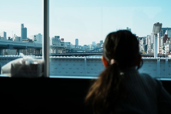 sɏoA͉Bԓc삪Yɒ߂܂7C IIAFE 28-60mm F4-5.6A60mmAF5.6A1/400bA+0.3EVAISO100AzCgoXFzANGCeBubNFFL