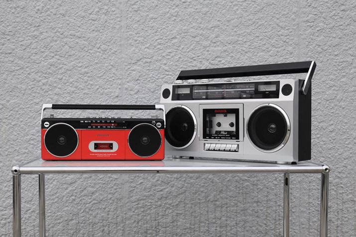 ViƂĔꂽaiwaiACj̃WJZuaiwa audio -G RCP2vijƁuaiwa audio -G RCP1viEjr[