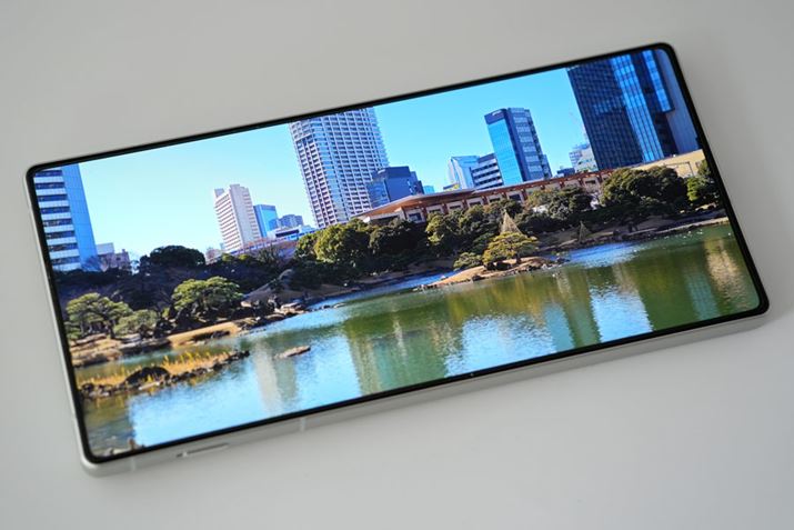 ʂłȂx[ׂ̂ŁAʐ^⓮\Ɣ͂