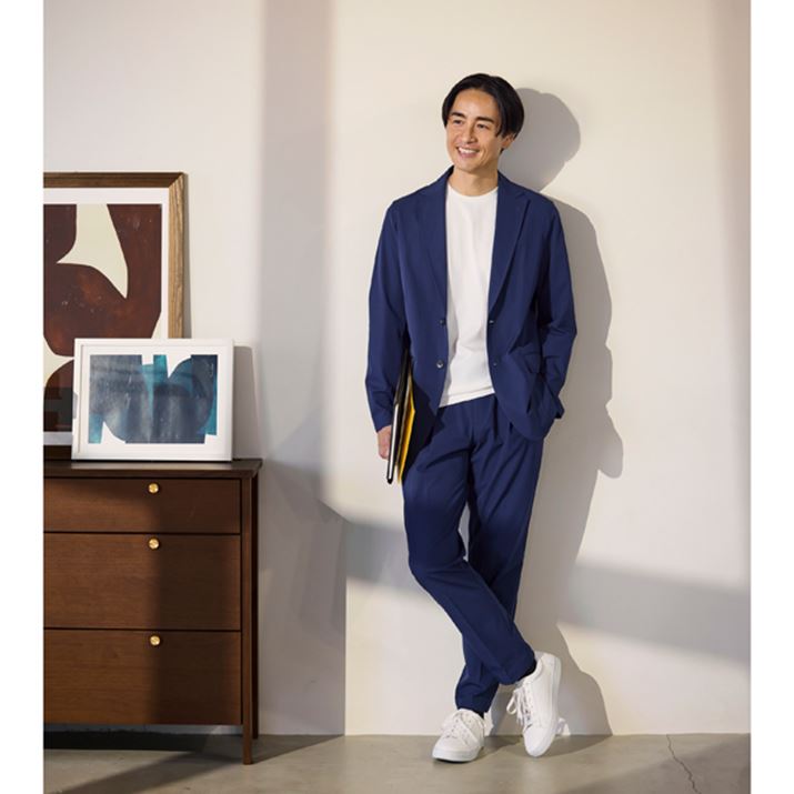 ypACezuptH[}XX[cviiԁF1652060j14,300~AuptH[}XTVcv3,289~AXj[J[9,900~^ׂăX[cXNGA