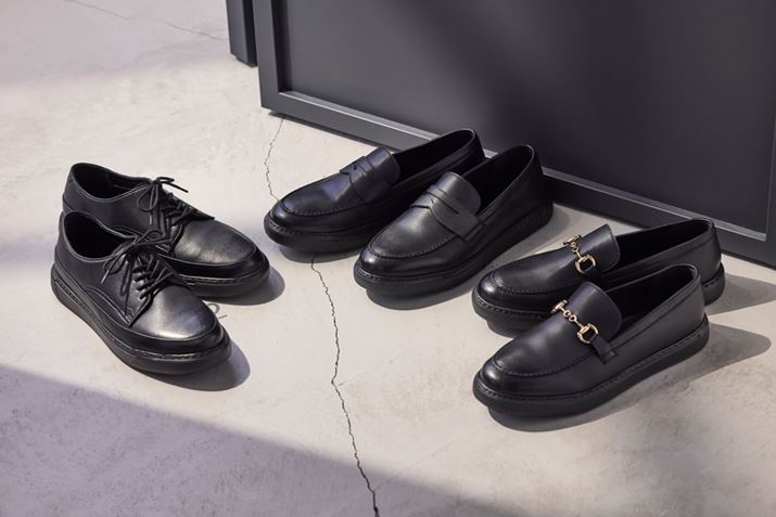 X[cXNGAuptH[}XV[Yve7,689~Bʐ^AOHv[gDARC[t@[AECWJ̃rbg[t@[