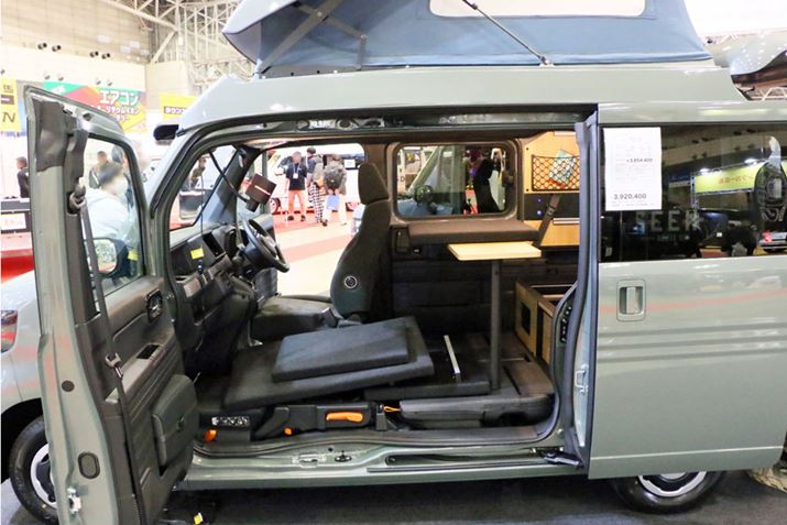 ȑs[XŊJ傫݌vB̕ɍ|邱Ƃ\BAJ̍LuN-VANv̓𐶂ċԂ݌vĂ