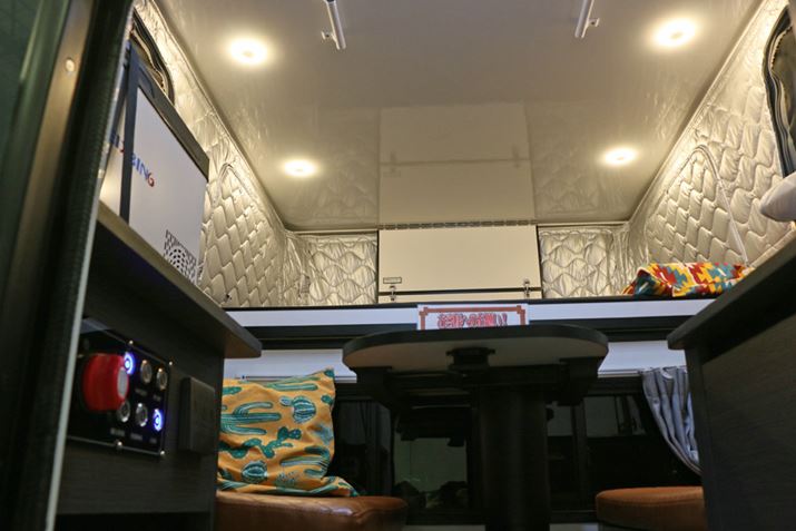 |bvAbv[t͒fMH{Ă̂ŉKɖꂻBFFq[^[WĂ