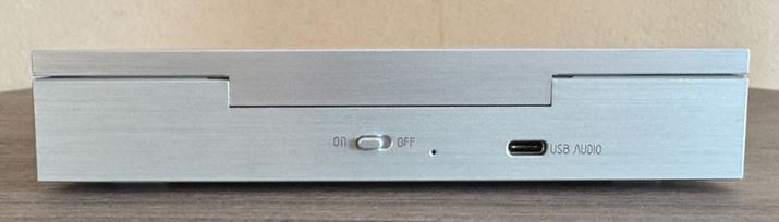 {̃AplUSB-CUSBP[ułȂUSB DACƂĂp\