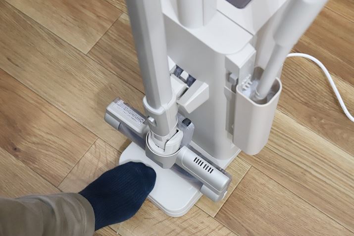 hbNꕔ̃tbgXCb`yނƁAS~̉X^[g