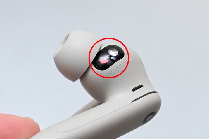 Cz{̂̃mY߂AԂ͂Sj^OpZT[BCz̍EꂼɔzuĂ܂