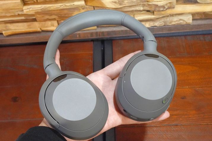 }bgJ[ŗ̊fUĆuULT WEAR WH-ULT900Nv